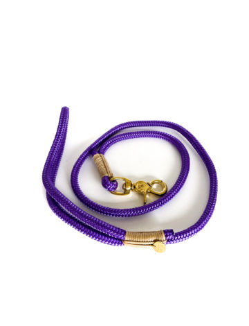 Führleine mit fester Handschlaufe – lavendel.sand – 8mm – Messing