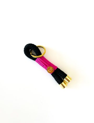 Schlüsselanhänger- tiefschwarz.beerenpink – 10mm – Messing